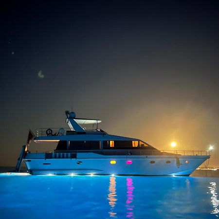 Riti Yacht Hotel Kalkara Bagian luar foto