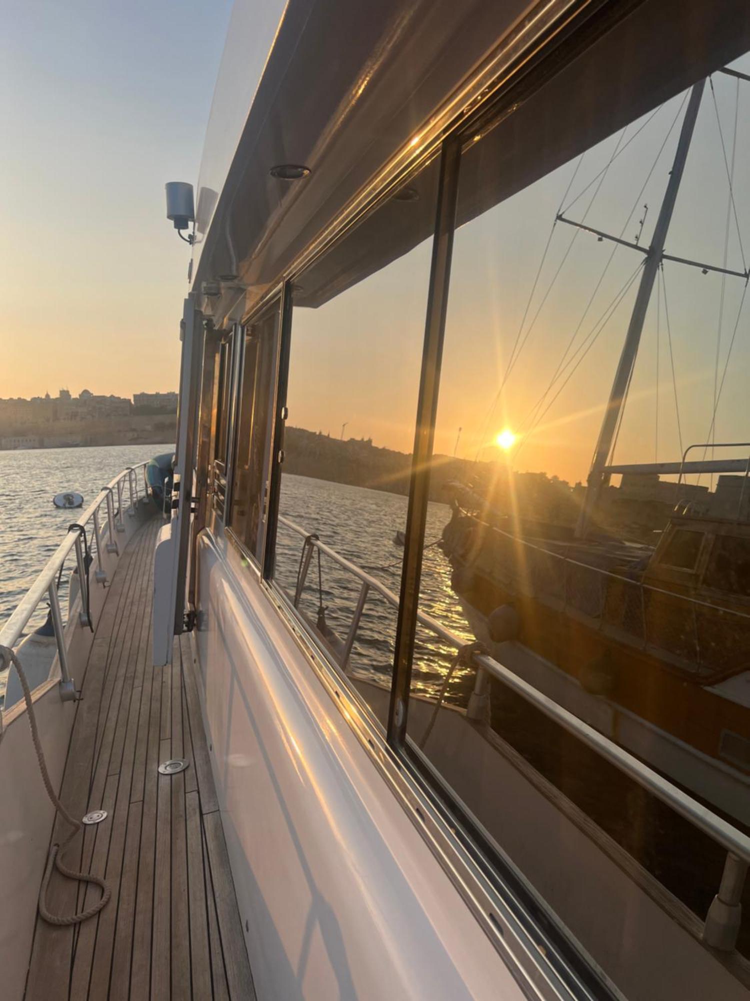Riti Yacht Hotel Kalkara Bagian luar foto