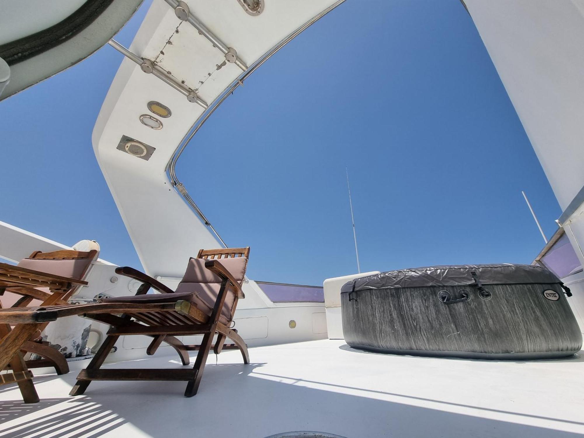 Riti Yacht Hotel Kalkara Bagian luar foto