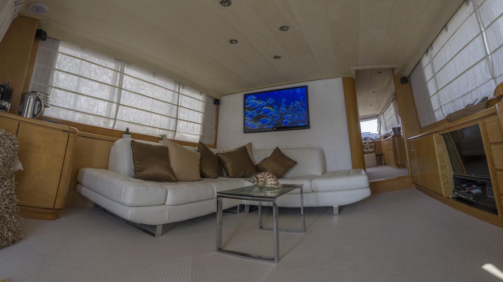 Riti Yacht Hotel Kalkara Bagian luar foto