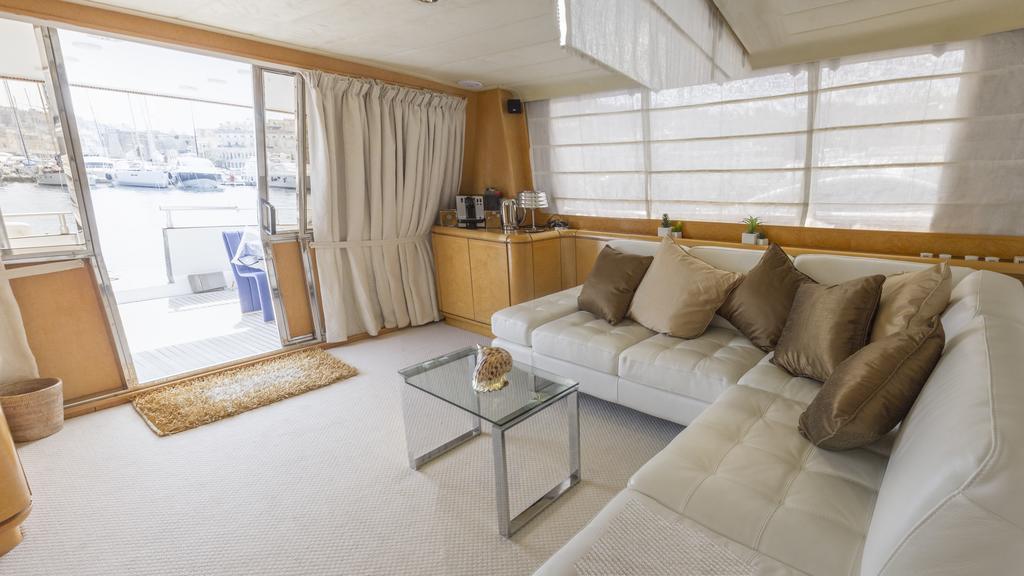 Riti Yacht Hotel Kalkara Bagian luar foto