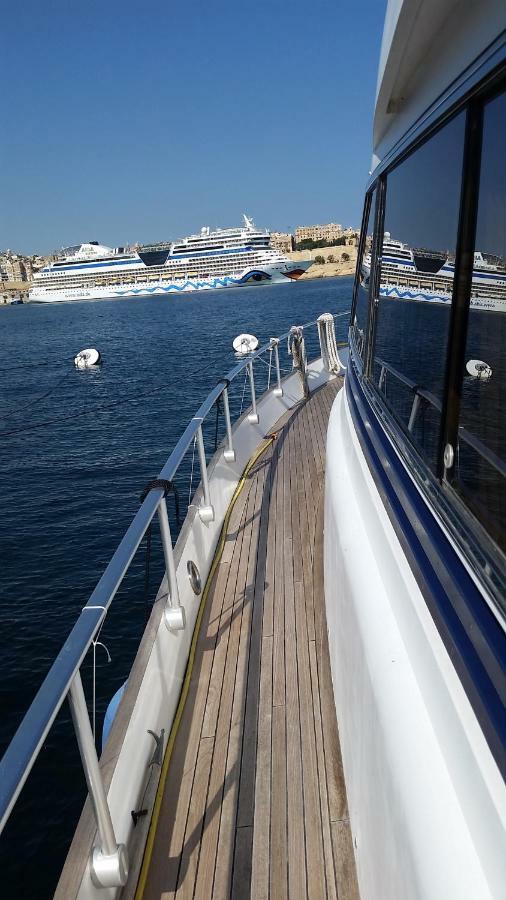 Riti Yacht Hotel Kalkara Bagian luar foto