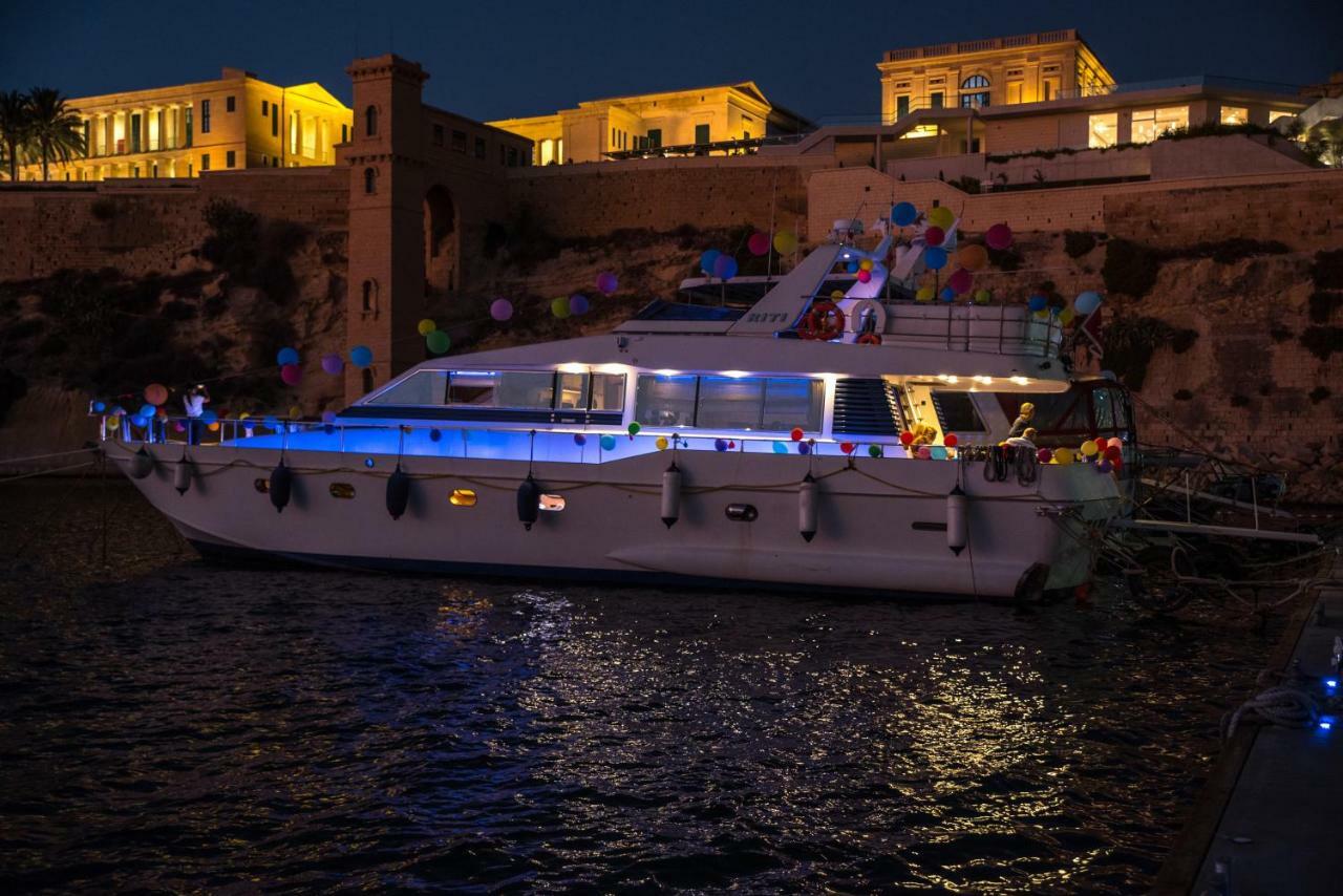 Riti Yacht Hotel Kalkara Bagian luar foto
