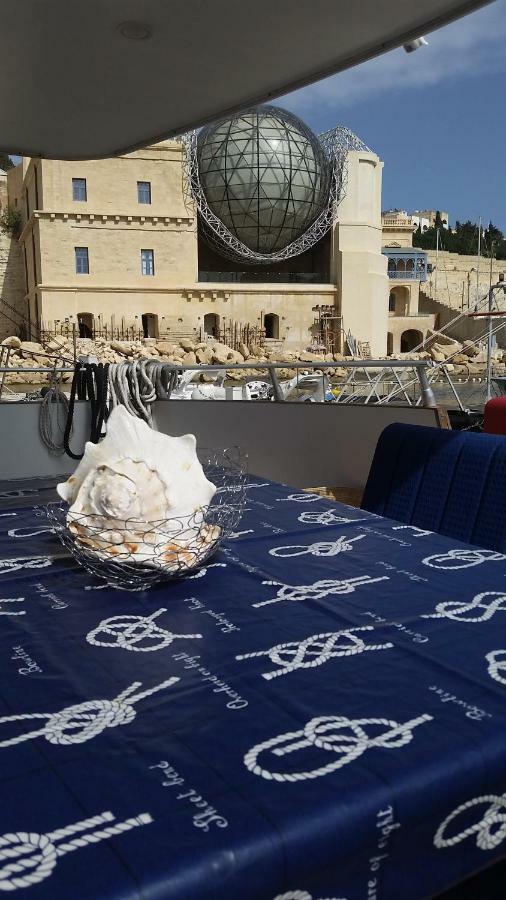 Riti Yacht Hotel Kalkara Bagian luar foto