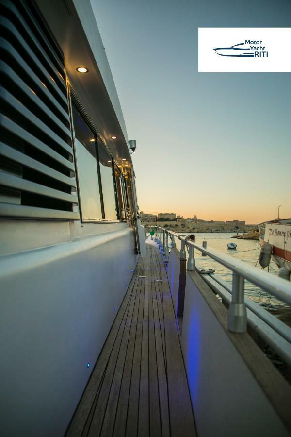 Riti Yacht Hotel Kalkara Bagian luar foto